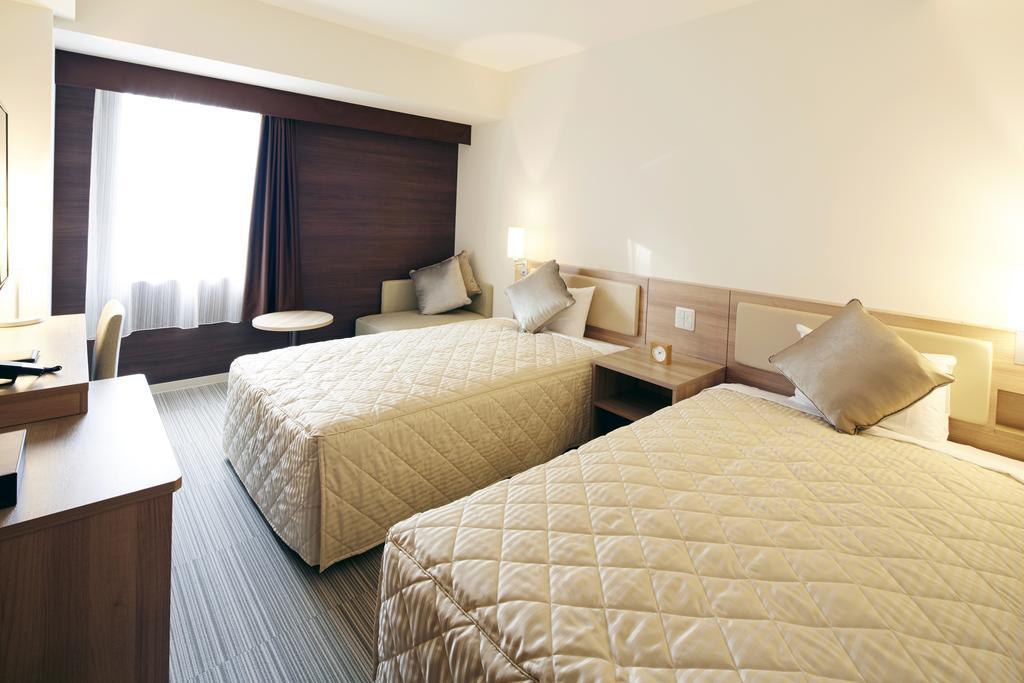 Unizo Inn Kyoto Kawaramachi Shijo Buitenkant foto